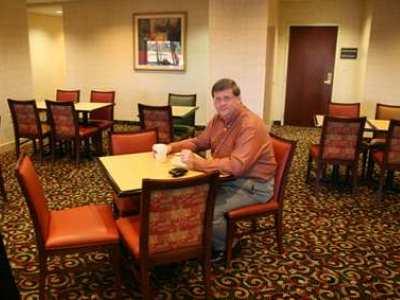 Hampton Hotel Fayetteville